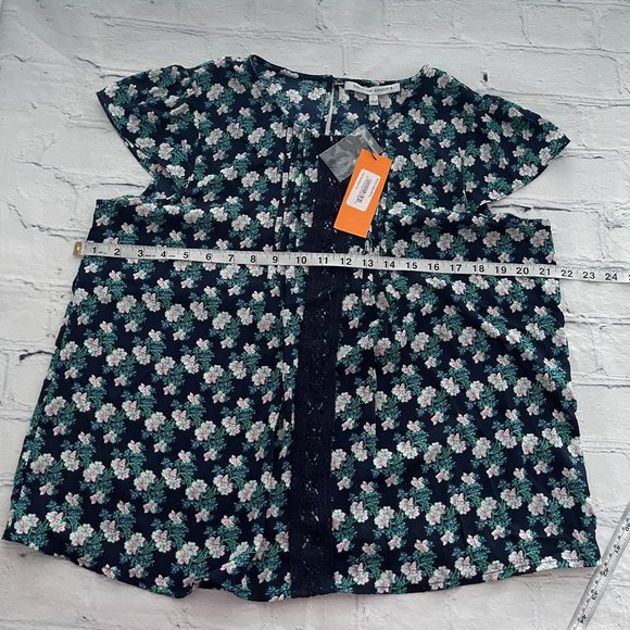 Collective concepts Women's Tess Cap Sleeve Top - Picture 3 of 7